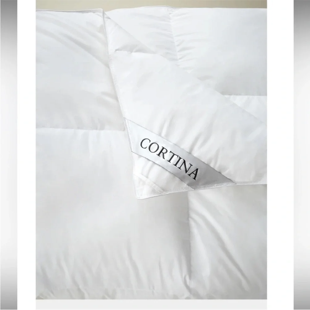 New Sferra Cortina down alternative duvet full/queen